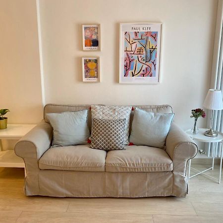 Modern City Apartment Модена Екстериор снимка