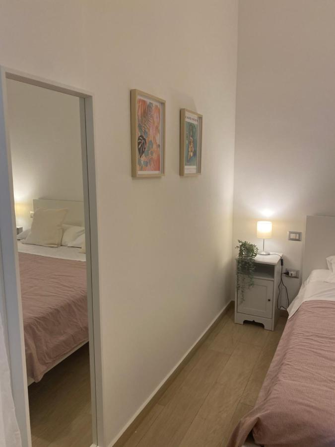 Modern City Apartment Модена Екстериор снимка